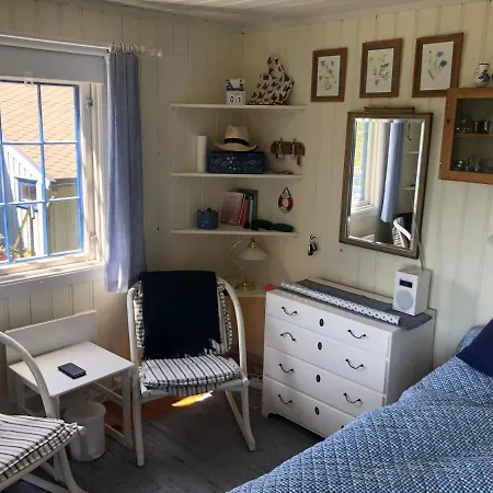 Idyllic Southern Cabin Near The Sea 別荘 *