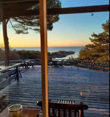 Idyllic Southern Cabin Near The Sea リレサン